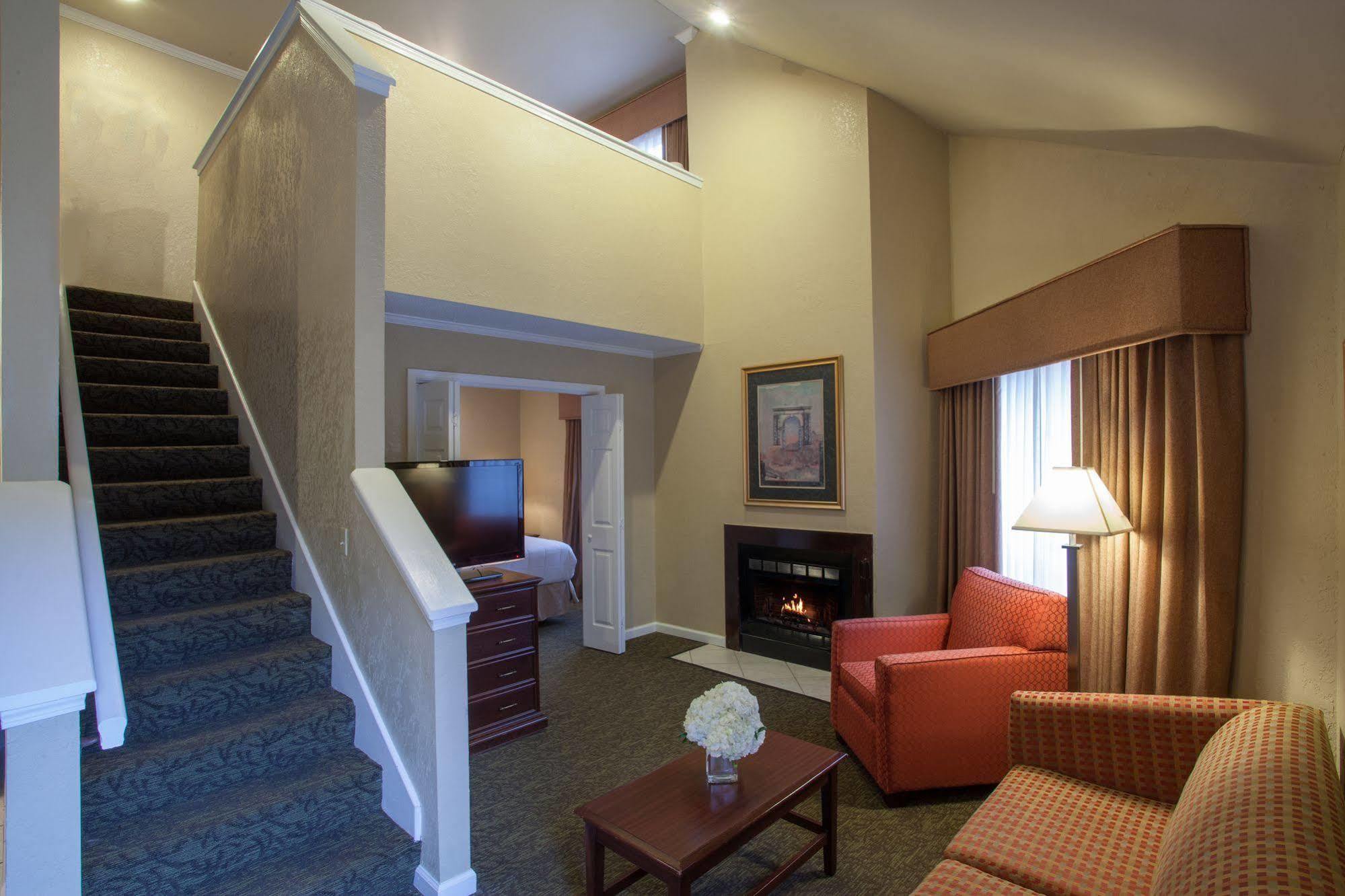 Cloverleaf Suites Baton Rouge Kültér fotó
